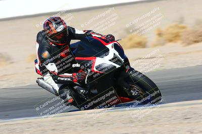 media/Jan-08-2022-SoCal Trackdays (Sat) [[1ec2777125]]/Turn 15 Inside (950am)/